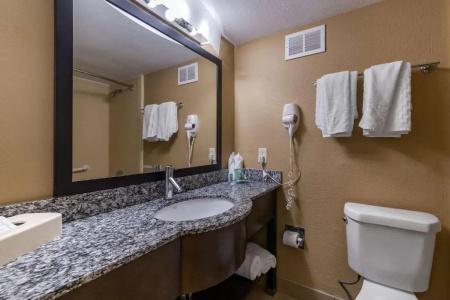 Best Western Palm Beach Lakes - 45