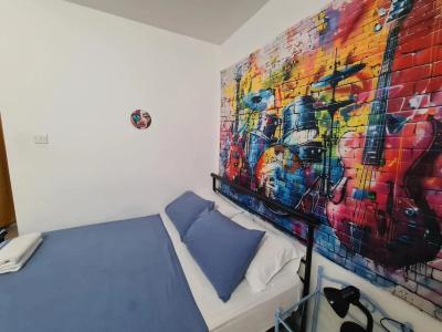 Sensi - 33