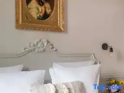 hôTel De La Porte Dorée - 76