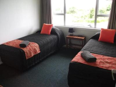 Scenicland Motels - 113