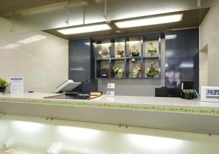 Grampus Inn Osaka - 7