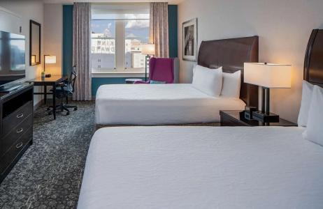 Hilton Garden Inn Downtown - 52