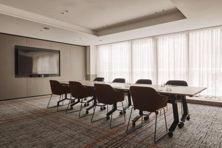 Rydges - 21