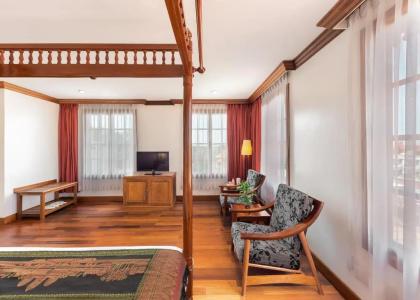 Royal Crown & Spa - 112