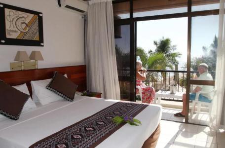 Smugglers Cove Beach Resort & - 62