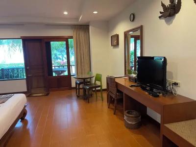 Sailom Bangsaphan - 108