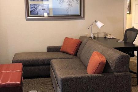 Staybridge Suites - 12