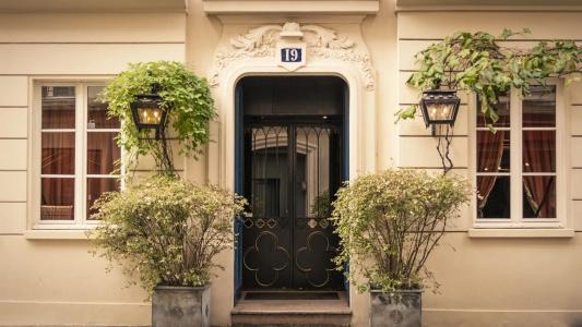 Hôtel Bourg Tibourg - 0