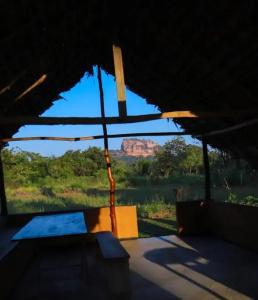 Sigiriya Rock Gate Resort - 71