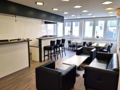 Adler Frankfurt - 12