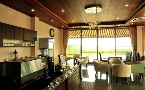 Green Hill - 11