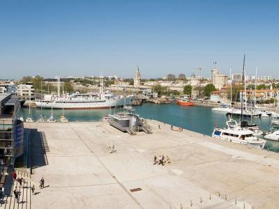 Première Classe La Rochelle Centre - Les Minimes - 16