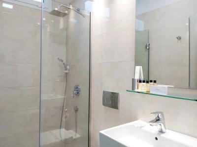 Akrogiali Exclusive (Adults Only) - 78