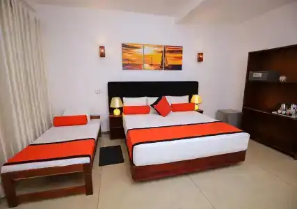 Celestial Inn - 11