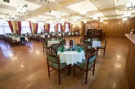 Mátyás Király Gyógy- és Wellness - 7