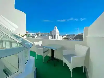 Las Cortes De cáDiz - 85