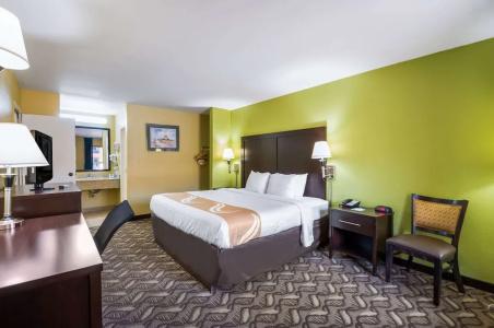 Quality Inn-Central Park Area - 61