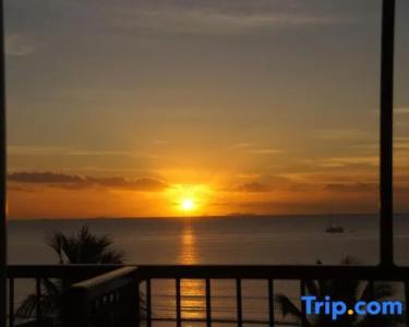Smugglers Cove Beach Resort & - 99