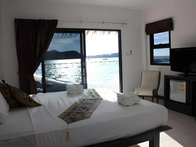 Samui Pier Beach Front & Resort - 22