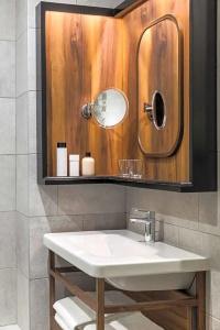 Best Western Plus La Demeure - 72