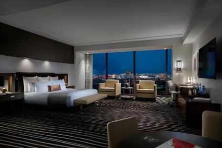 Red Rock Casino, Resort and Spa by Suiteness - 5