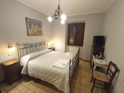 b&b All’Ombra Di San Damiano - 21