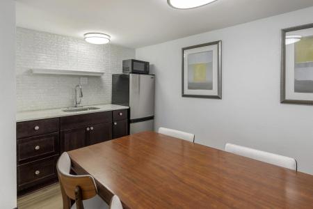 Best Western Palm Beach Lakes - 69