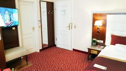 Best Western Plus StadtPalais - 48