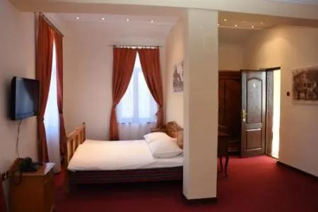 Guest House Vila Lujza - 3