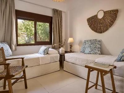 Glavas Inn - 99