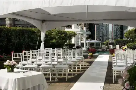 Fairmont Waterfront - 45