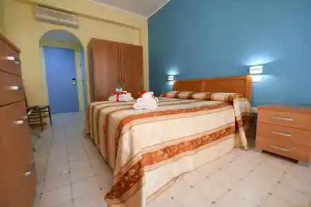 International Resort - 3