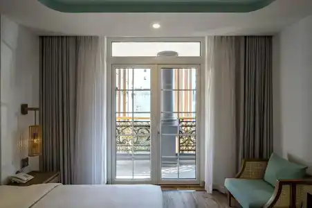 Icon Saigon - LifeStyle Design - 1