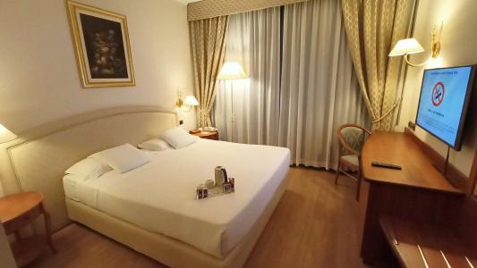 Best Western Globus City - 73