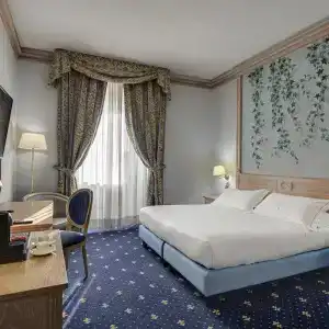 De La Ville - 24