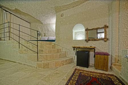 Risus Cave Suites - 51