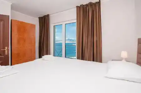 Open Sea Luxury - 43