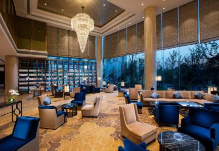 Hilton Wuhan Riverside - 25