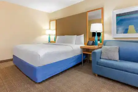 La Quinta Inn by Wyndham Ft. Lauderdale Northeast - 22