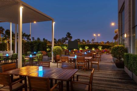 Radisson Dubai Damac Hills - 14
