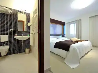 Mercure Olbia - 37