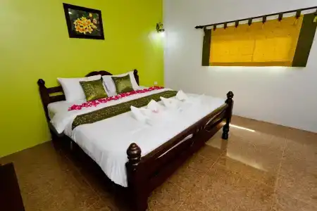 The Mouth Resort - Sha Extra Plus - 10