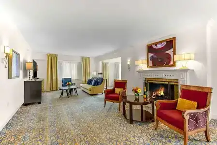 Capital Hilton - 110