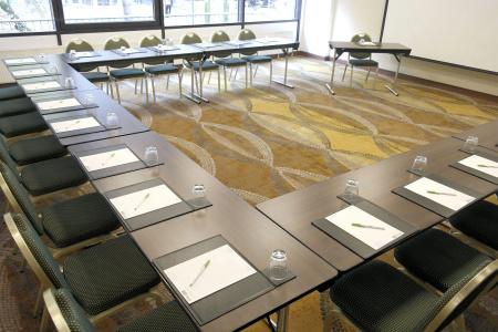 Courtyard by Marriott Düsseldorf Seestern - 11