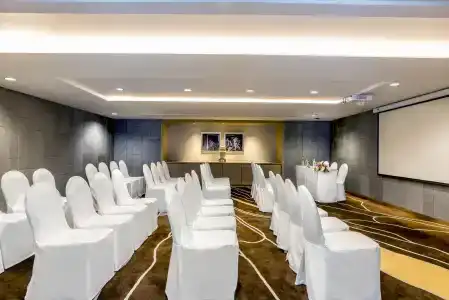 Novotel Phuket City Phokeethra - Sha Extra Plus - 11