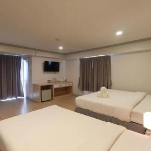 Regent Ngamwongwan - 28