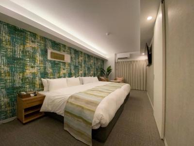Randor Residential Fukuoka Classic - 1