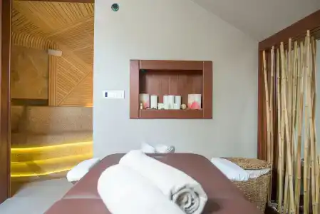 Boutique La Roche - 2