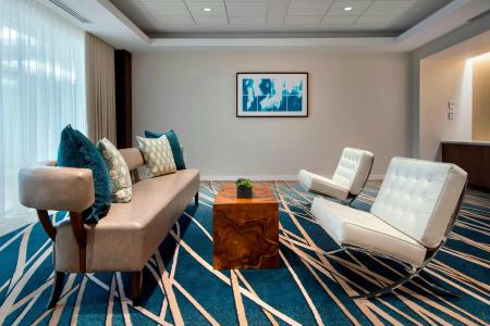 Newport Marriott - 38