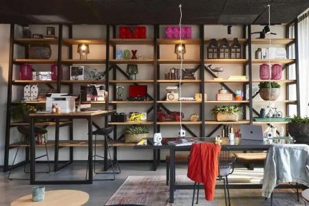 Moxy Amsterdam Schiphol Airport - 13